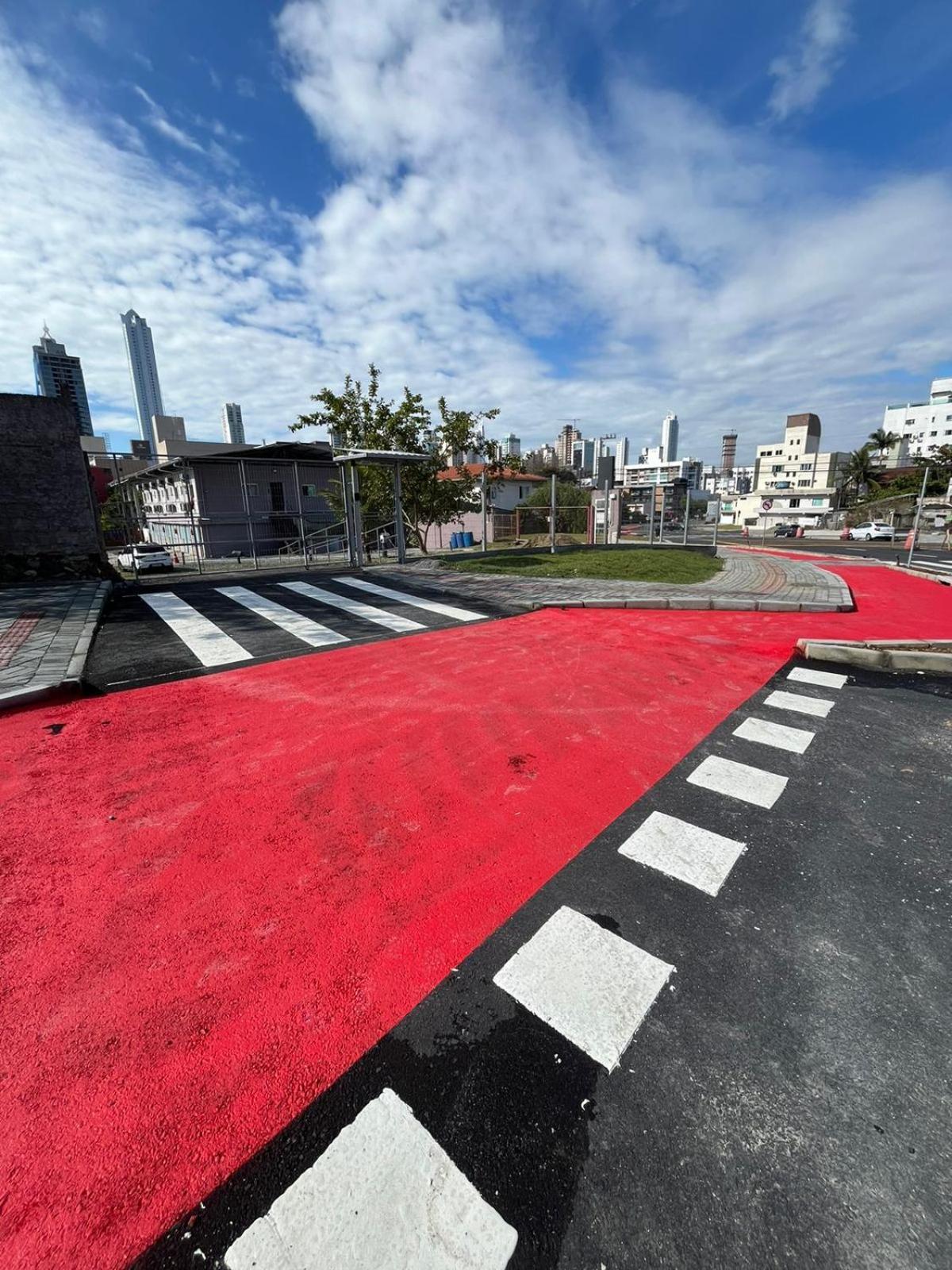 Loft E Suites Temporada บัลเนอาริโอ กังโบริว ภายนอก รูปภาพ